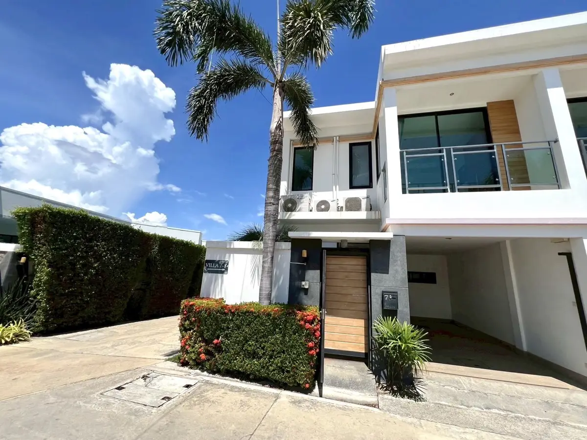 Tropicana Pool Villa Pattaya