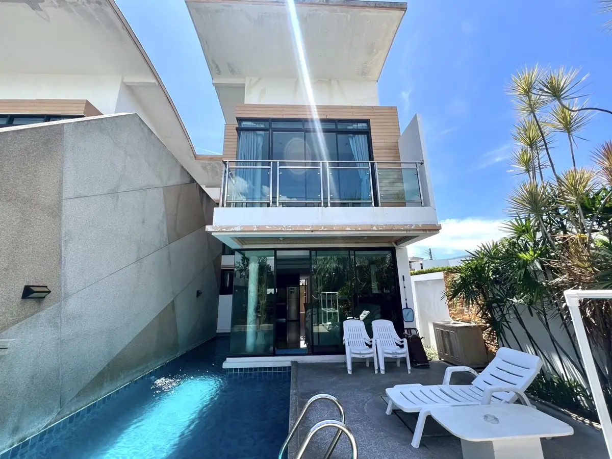 Private Swimming Pool
