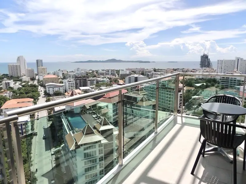 The Axis condo Pattaya