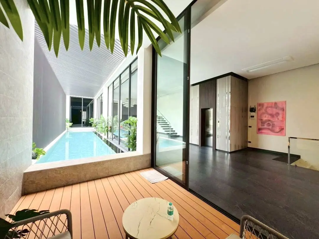 Private Swimming Pool