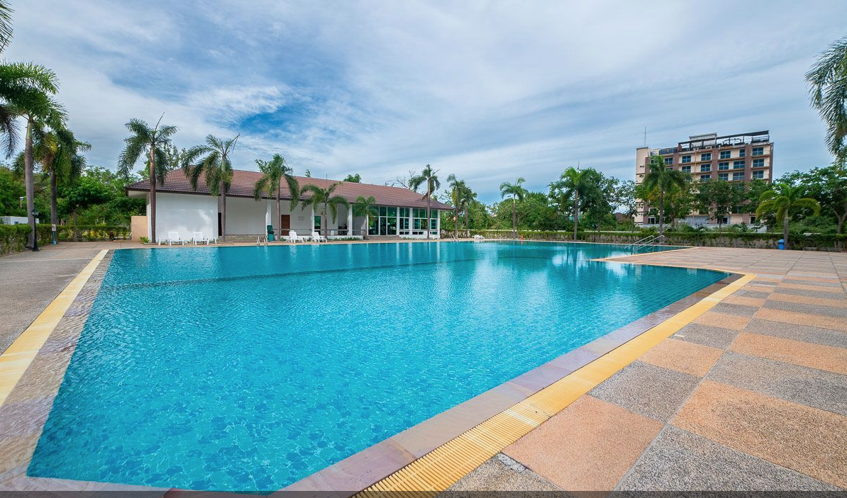 Communal Swimming pool