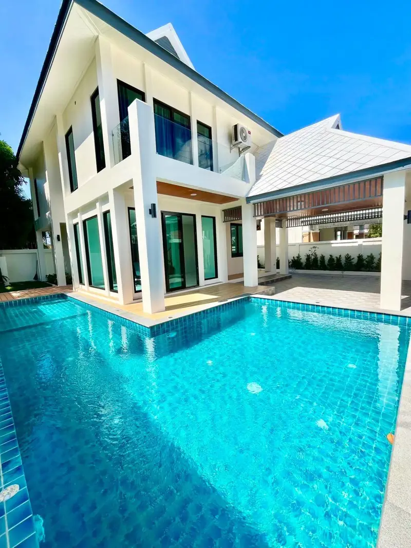 Fully-Renovated Double-Storey Detached Pool Villa At Chalong