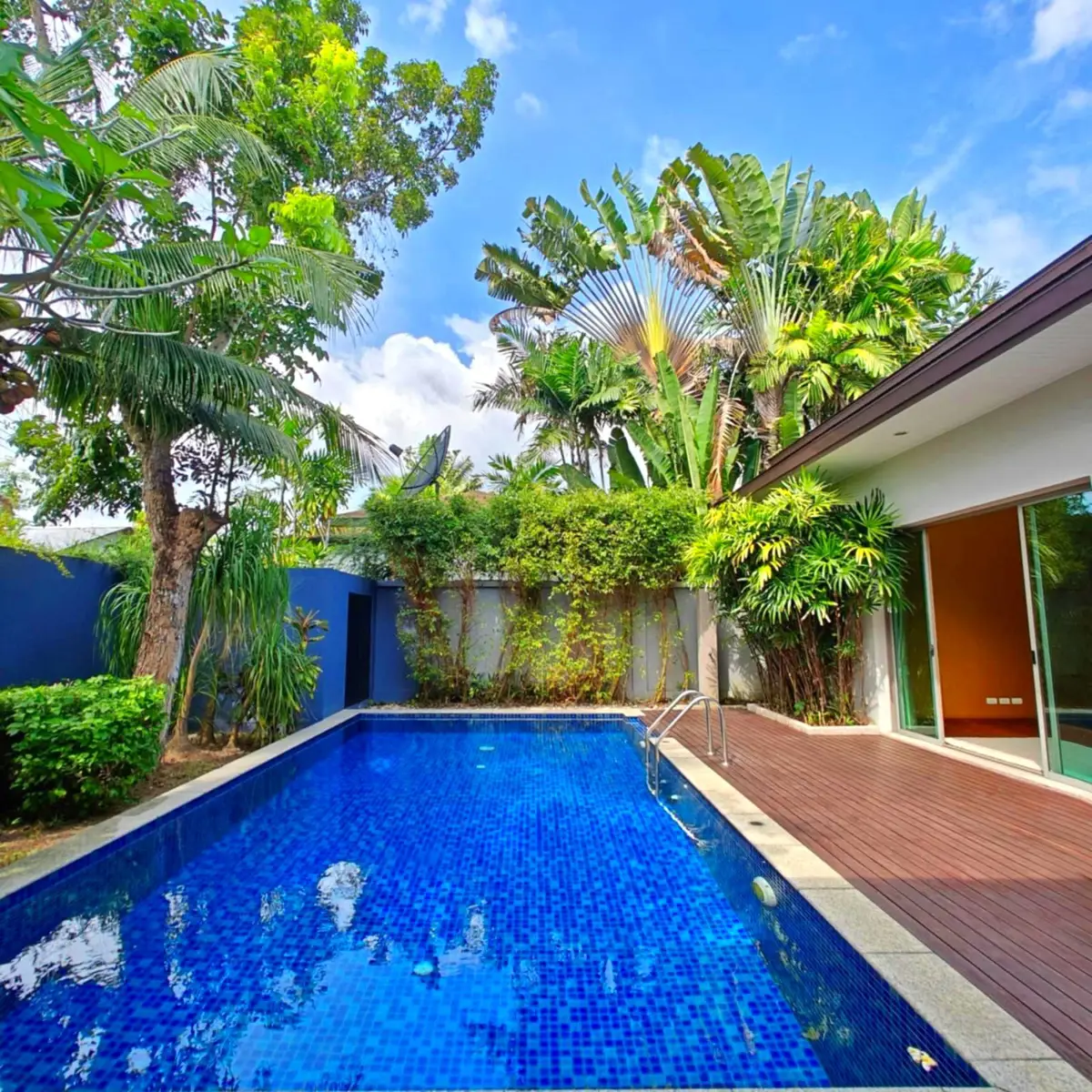 Single-Storey Detached Pool Villa At Bang Tao
