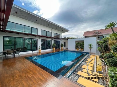 4 Bedroom House for Sale in East, Pattaya