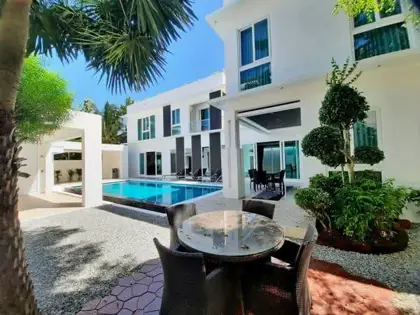 Palm Oasis Pool Villa for Sale 26,900,000 Baht, Pattaya