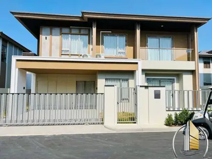 4 Bed Luxury House for Sale/Rent in Nong Plalai, Pattaya