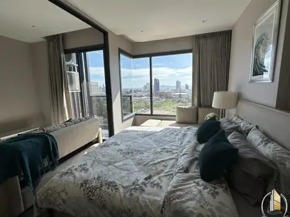 Rare Location High floor Condo With sea view in Nort Pattaya