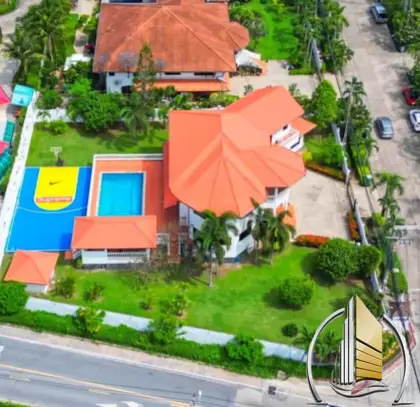 Luxury Dream House 4-Bed pirm location