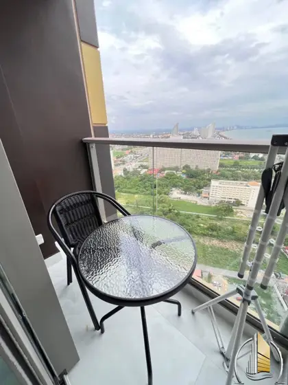 1 Bed Beachfront Condo for Rent in Jomtien, Pattaya 