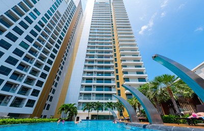 1-Bed Condo for Rent in The Peak Towers Pattaya