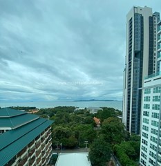 Condo 1 Bedroom with Sea View for Sale on Pratumnak Hill