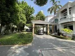 Luxurious 10-Bedroom House for Sale on Pratumnak, Pattaya