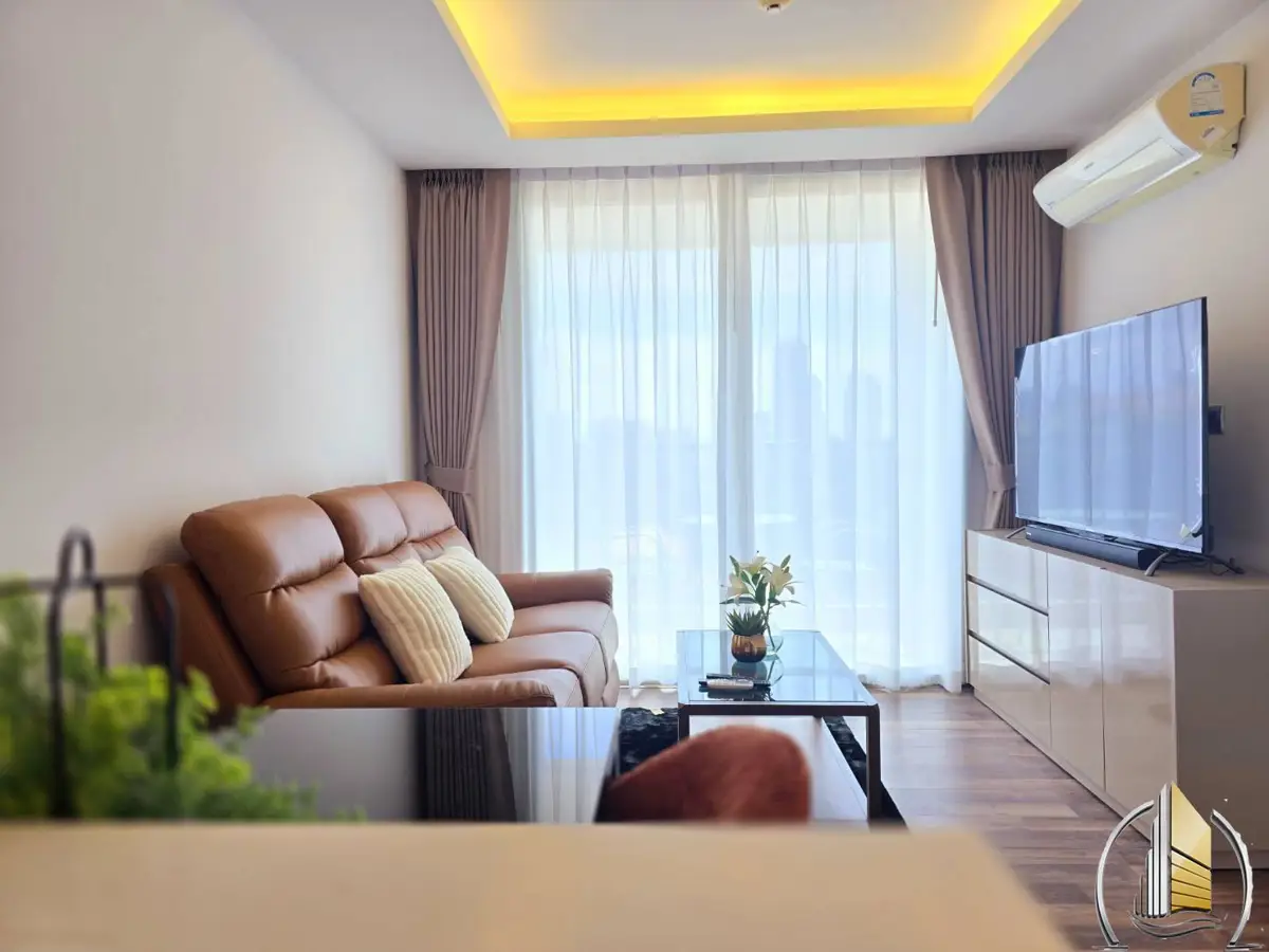 1 Bed Condo for Rent at The Peak Towers, Pattaya