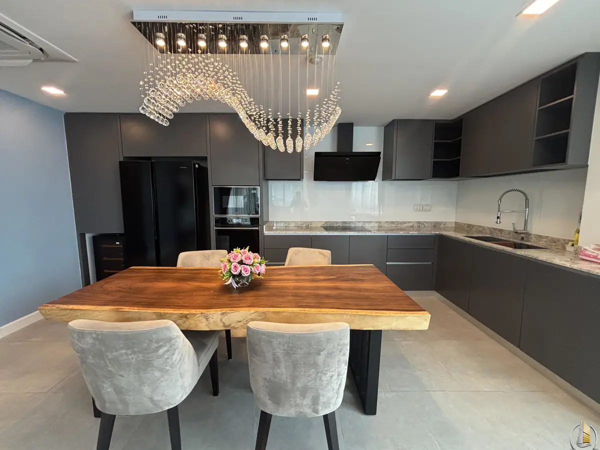 Stylish 3-Bedroom Condo for Sale/Rent, Jomtien, Pattaya 