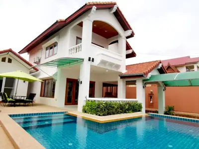 Private pool for sale and rent in Casa Jomtien Beach Road