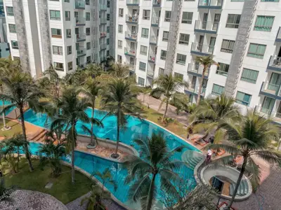 Good 1 Bedroom Condo with Pool View For Sale at Arcadia Beach Resort