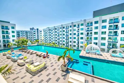 2 Bedroom condo with pool view for sale at Arcadia Beach Resort