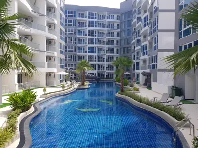 1 Bedroom for Sale in Grand Avenue 