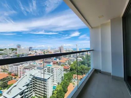 Studio Condo for Sale in The Peak Towers Pratumnak, Pattaya