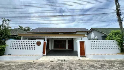 Very nice house for sale at Ban Pattaya Wadee