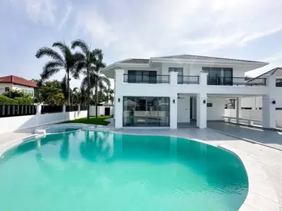 Stunning pool villa for sale near MIS School