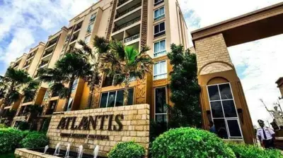 2 Bedrooms for rent with pool view at Atlantis