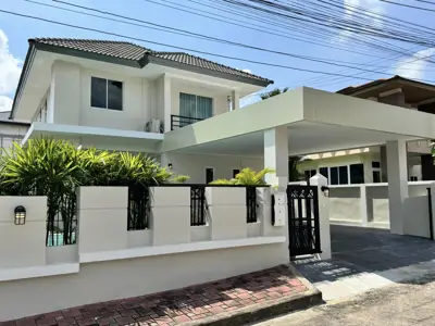 Pool Villa with 4 bedrooms for sale at Central Park Hill Side