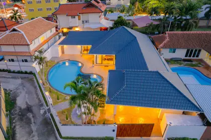 Pool villa 3 bedrroms for sale at Mabprachan