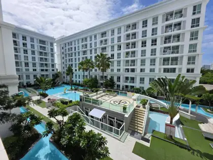 Nice 1-bedroom with pool view for sale at The Orient Resort & Spa at Jomtien