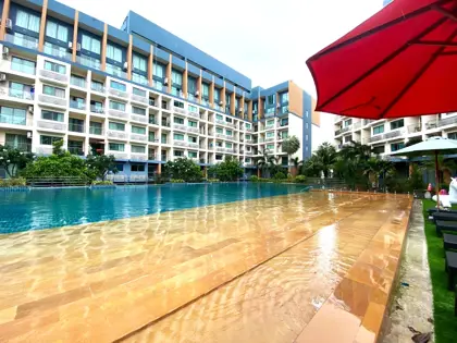 Good 1 bedroom for sale in Thai name at Laguna Beach Resort 2