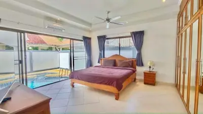 3  Bedroom Pool Villa for Rent at Jomtien Pattaya