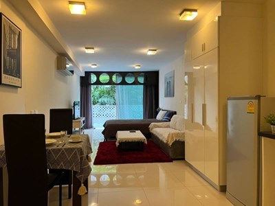 Condo for sale twin room at park Royal 2