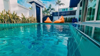 For sale! Pool villa in Jomtien area