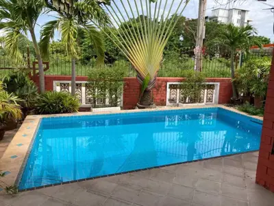 Single House Pool villa for sale