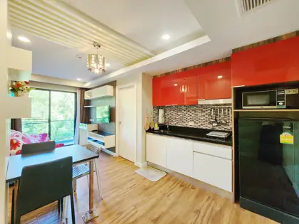 1 Bedroom Condo for sale in Dusit Grand Park 1