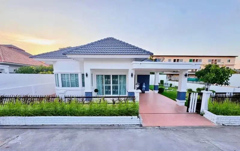 Single house in Pattaya, Soi Siam country for sale - 3 bedrooms