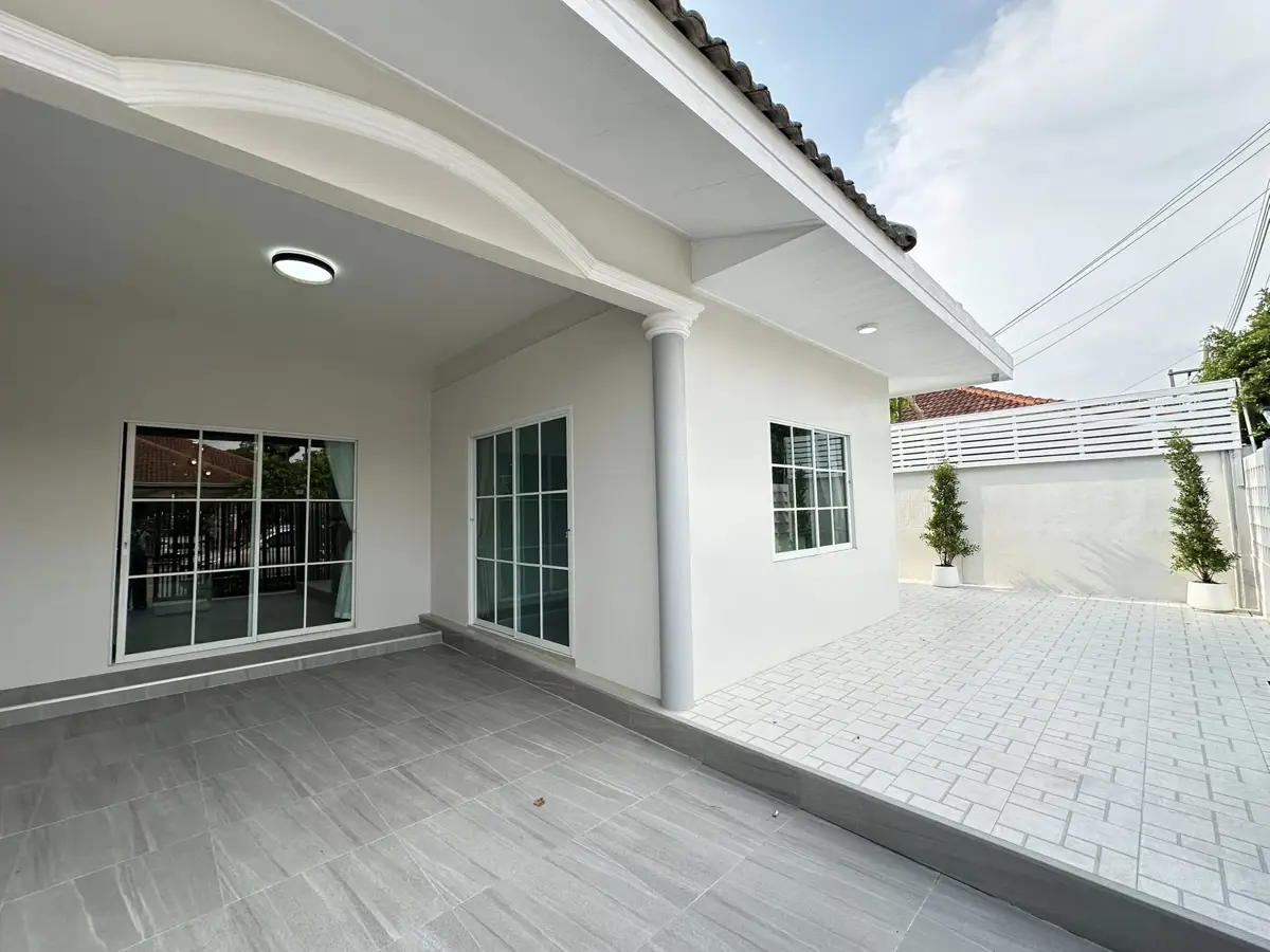 Soi Mu Ban Chok Chai Garden Home 2 for sale 