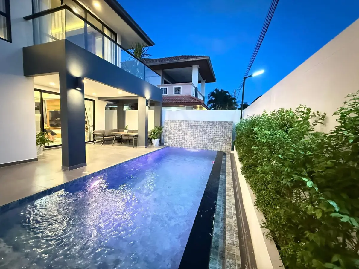 Ek Mongkhon Village for sale 