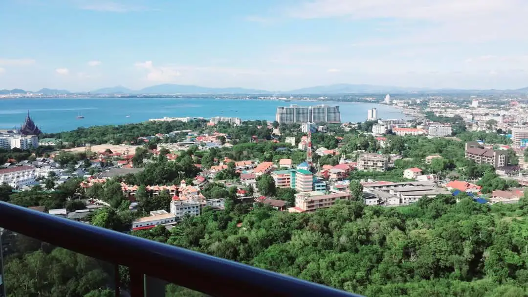 Zire Wongamat for rent 