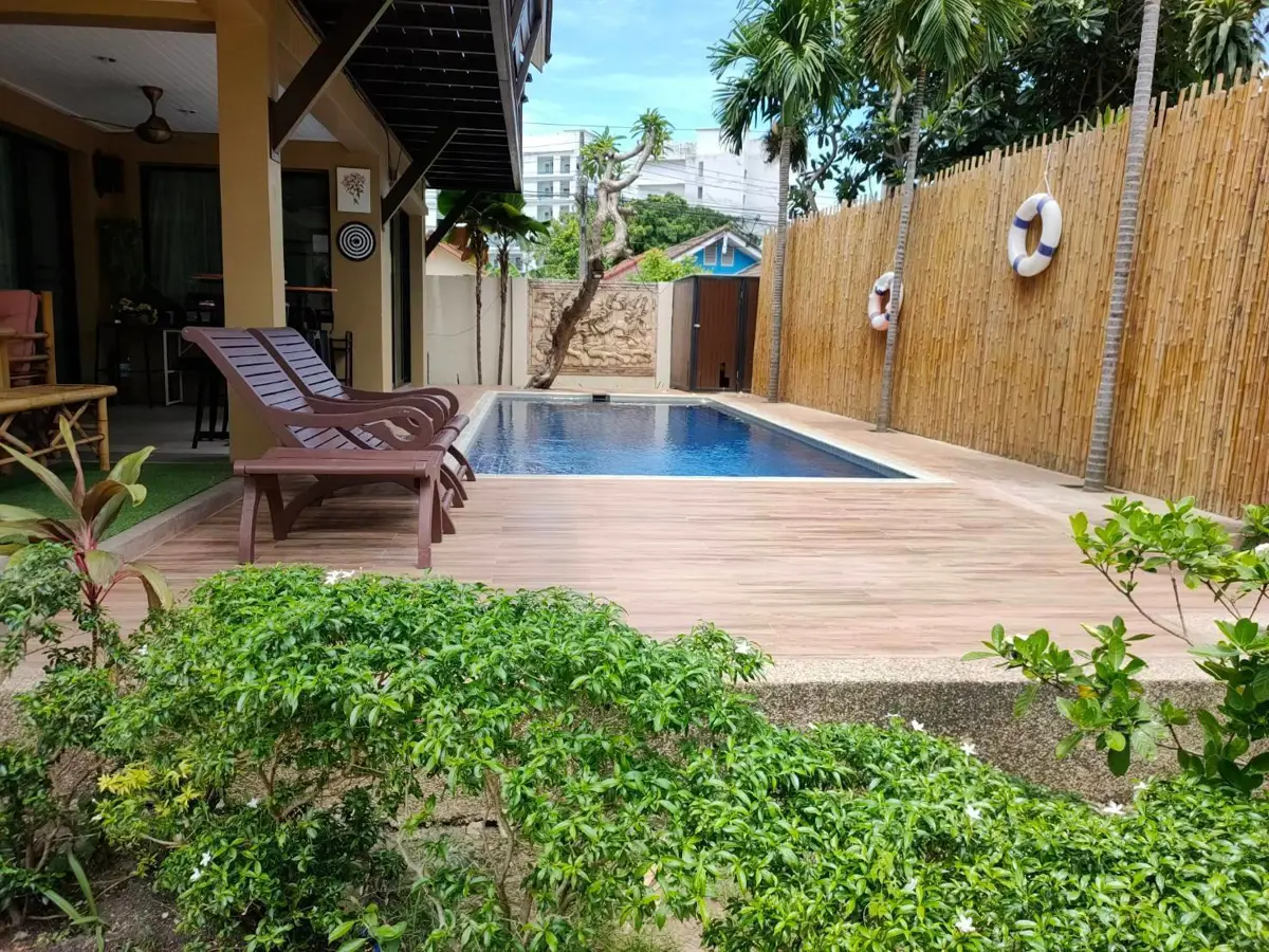 Pool Villa at North Pattaya for rent 