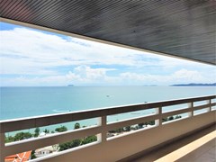 Large size condo beachfront on High floor for rent