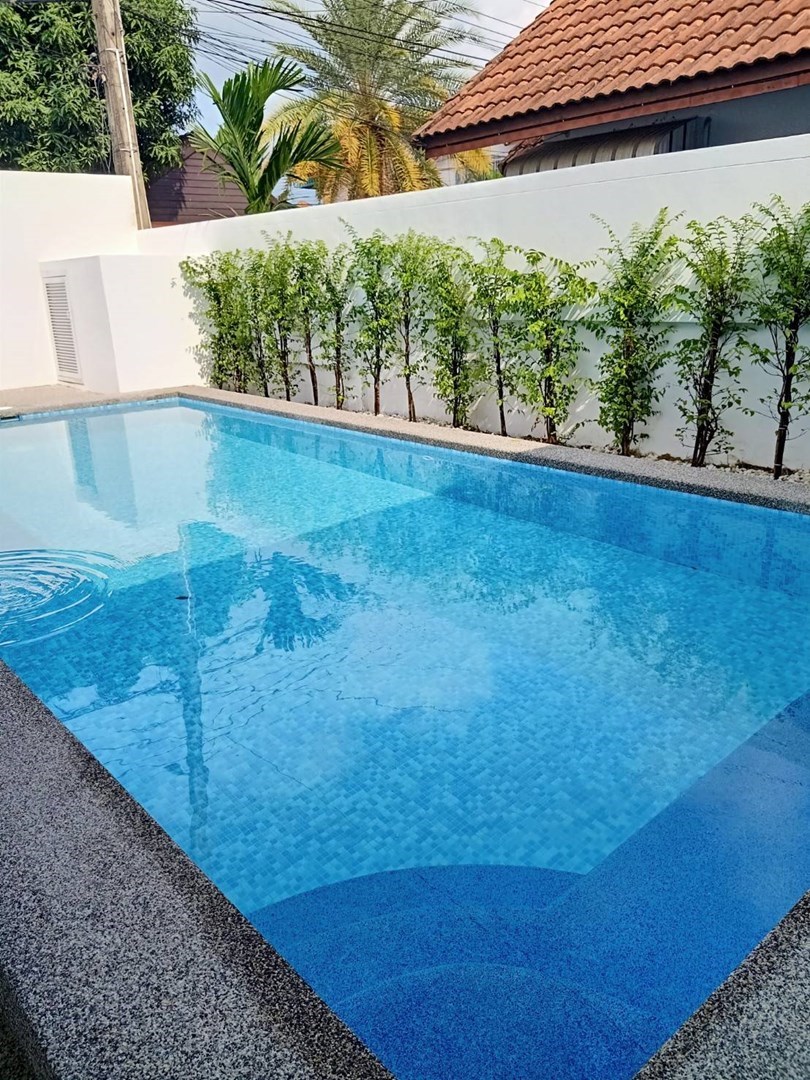NEWLY RENOVATED POOL VILLA 3 BEDROOM FOR SALE AT SOUTH PATTAYA