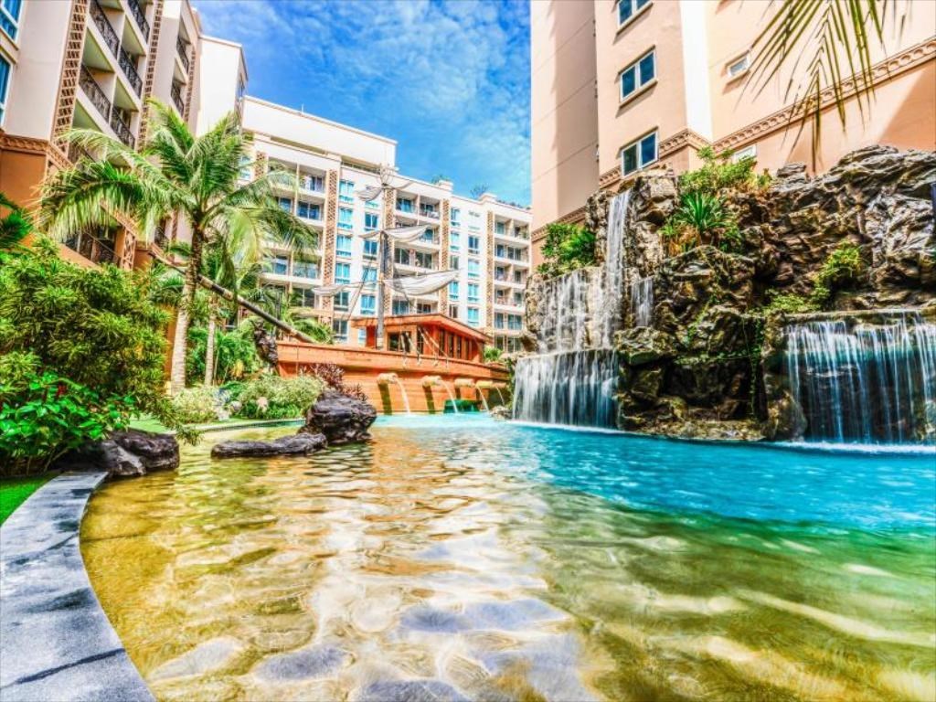 Atlantis Condo 2 Bedrooms for Sale