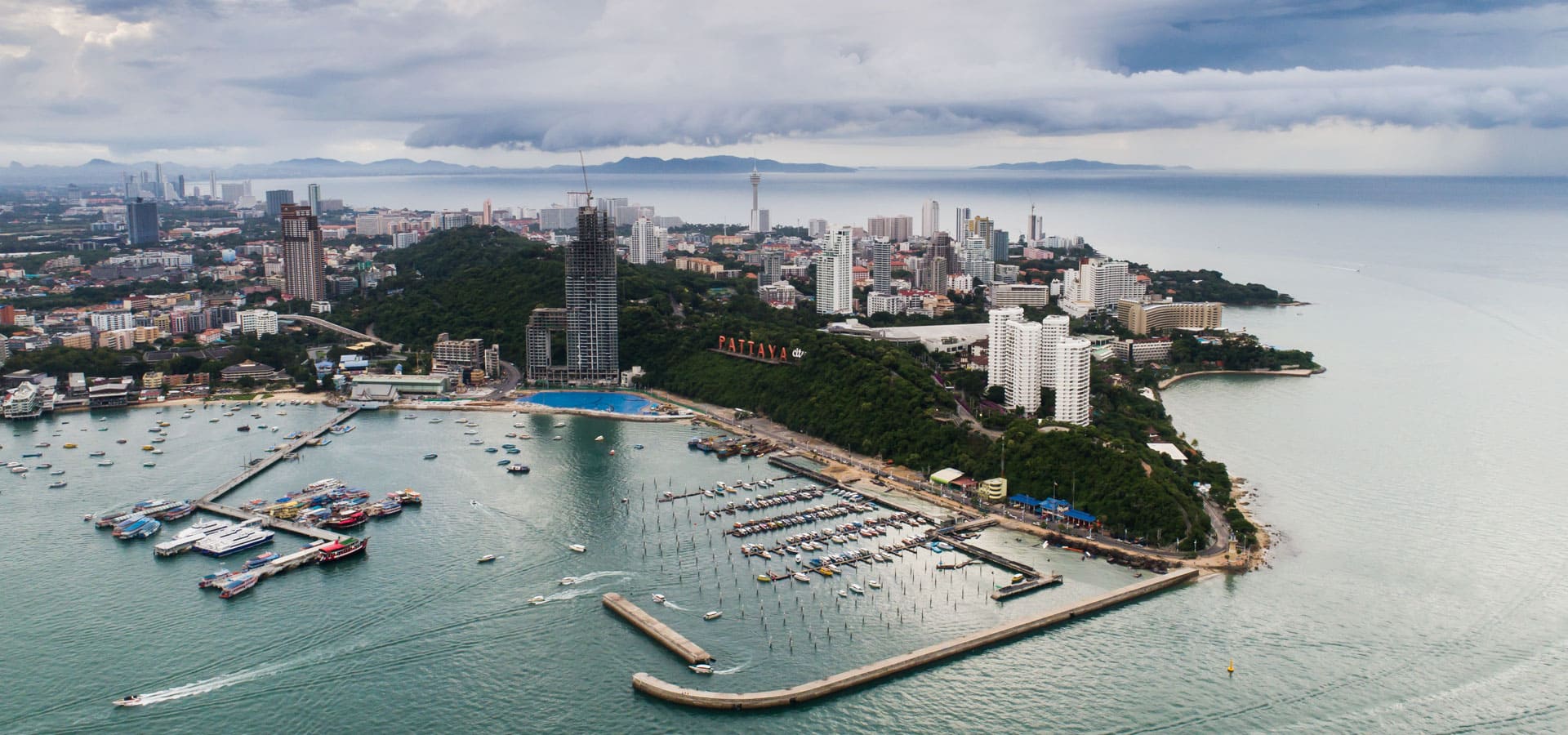 <h2>Blue Home Real-estate </h2><p>THE REAL-ESTATE COMPANY FOR THE CUSTOMER!</p>