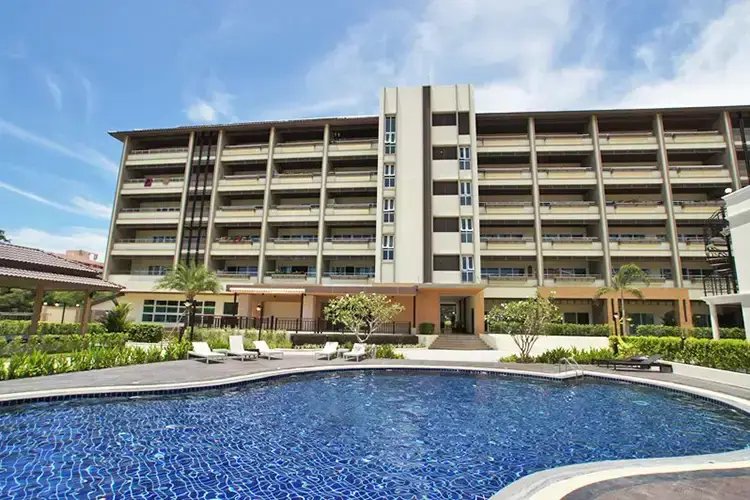 Big Apartment 153sqm 3 Bed 2 Bath in VN Residence 2