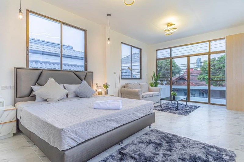 4 Bed - 4 Bath House - Central Pattaya