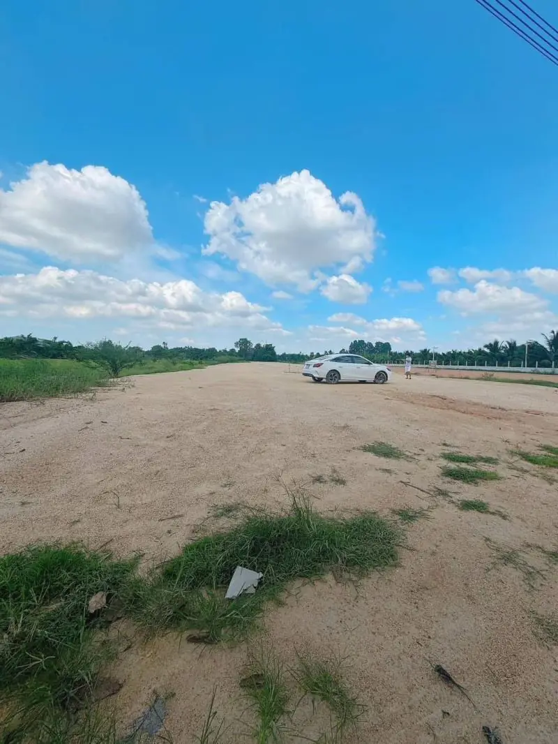 LAND FOR SALE 3RAI HUAY YAI AREA PATTAYA