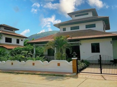 2-stöckige Villa zur Miete in Khao Tao -Hua Hin House-