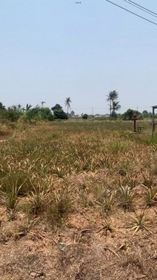 Grundstück zu verkaufen, gute Lage, 10 Minuten von Hua Hin Stadt
