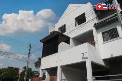 Meerblick & 3-stöckiges Haus im Zentrum von Hua Hin
